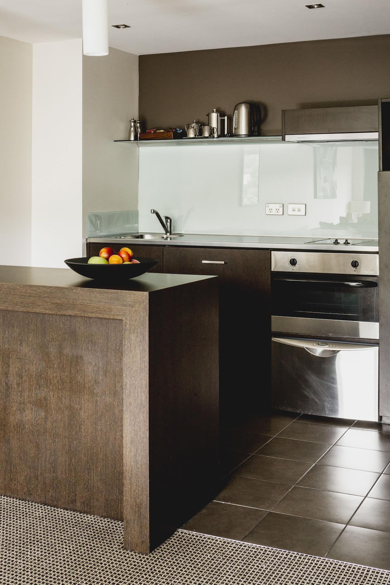 Bolton Hotel Wellington Luaran gambar A modern kitchen
